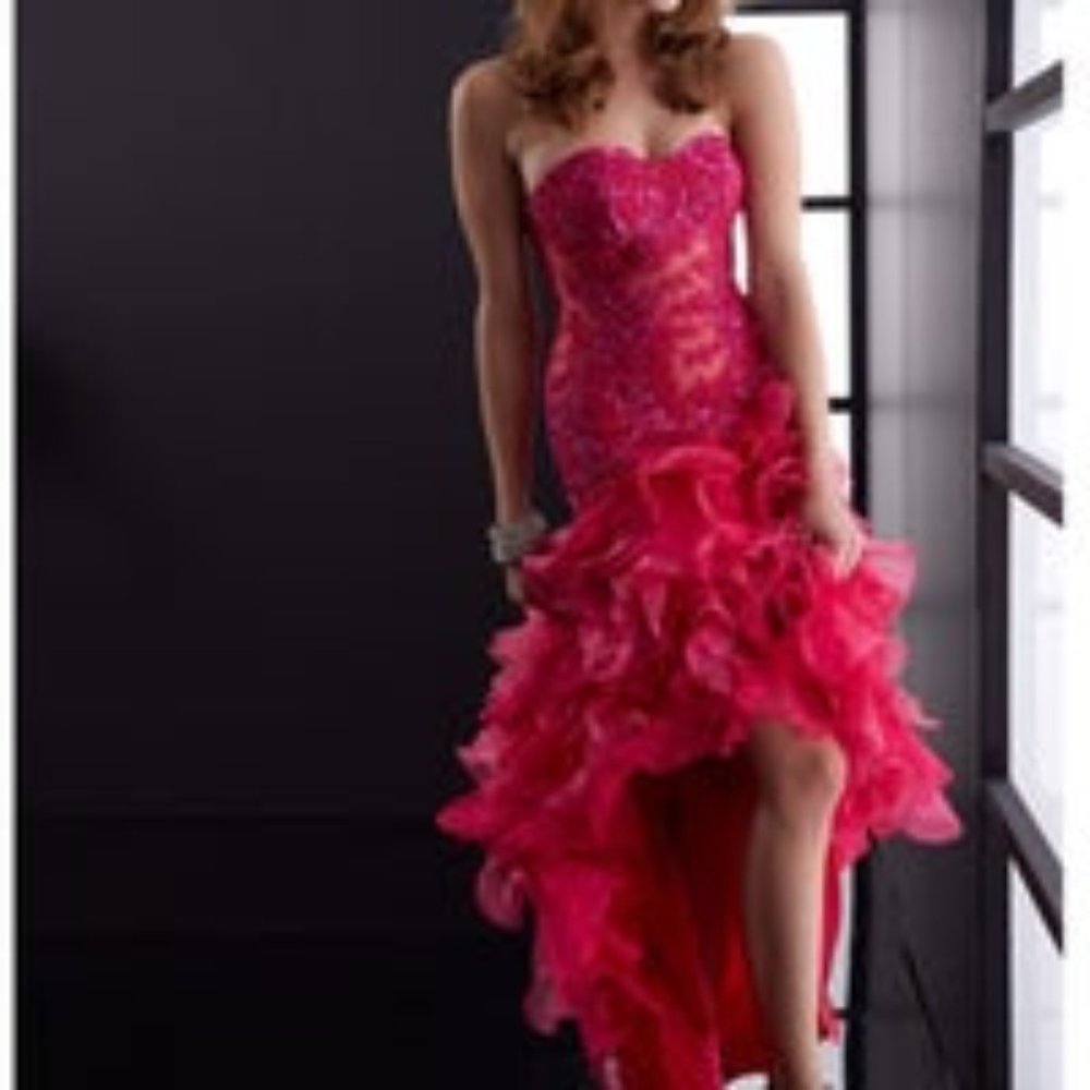 Jasz Couture Fuschia 5088 Size 10
